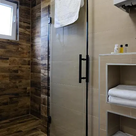 Mak - Free Parking - Balcony Apartment Sarajevo