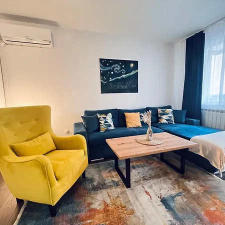 Apartment Mak - Free Parking - Balcony