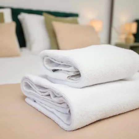 アパート Mak - Free Parking - Balcony サラエヴォ