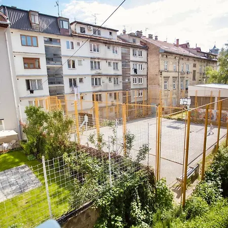 Mak - Free Parking - Balcony