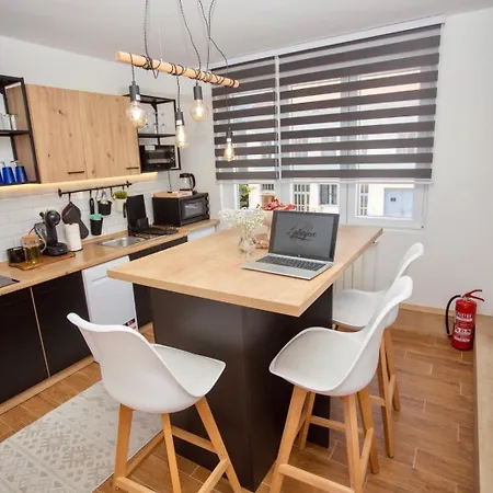 Mak - Free Parking - Balcony Apartment Sarajevo