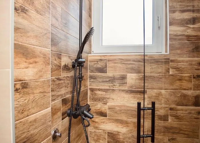 Mak - Free Parking - Balcony アパート